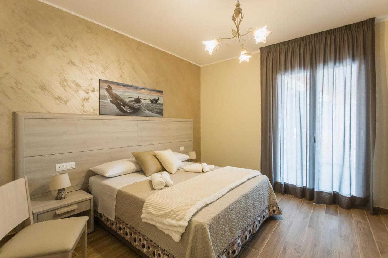 Oasi Perla Del Mare Rooms Aci Castello Exteriér fotografie